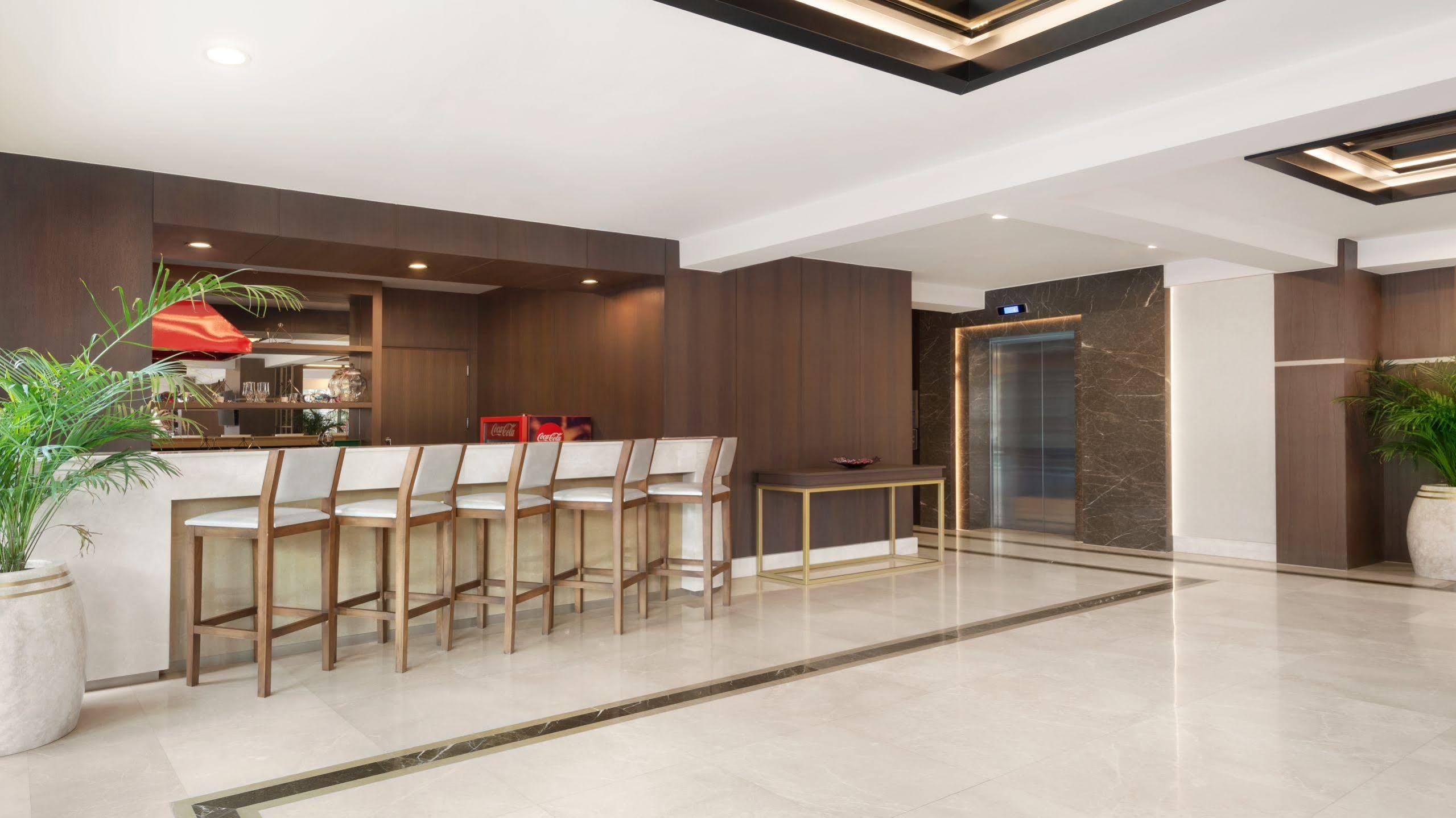 Ramada By Wyndham Isparta Exteriér fotografie